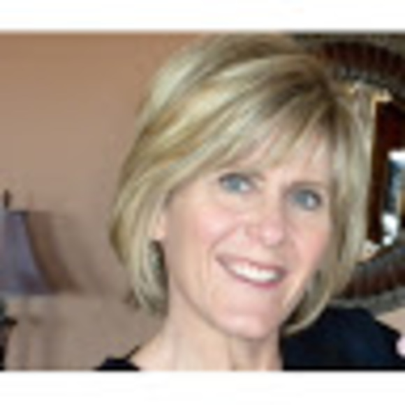 Meet your Posher, Sandra - Picture 1 of 1